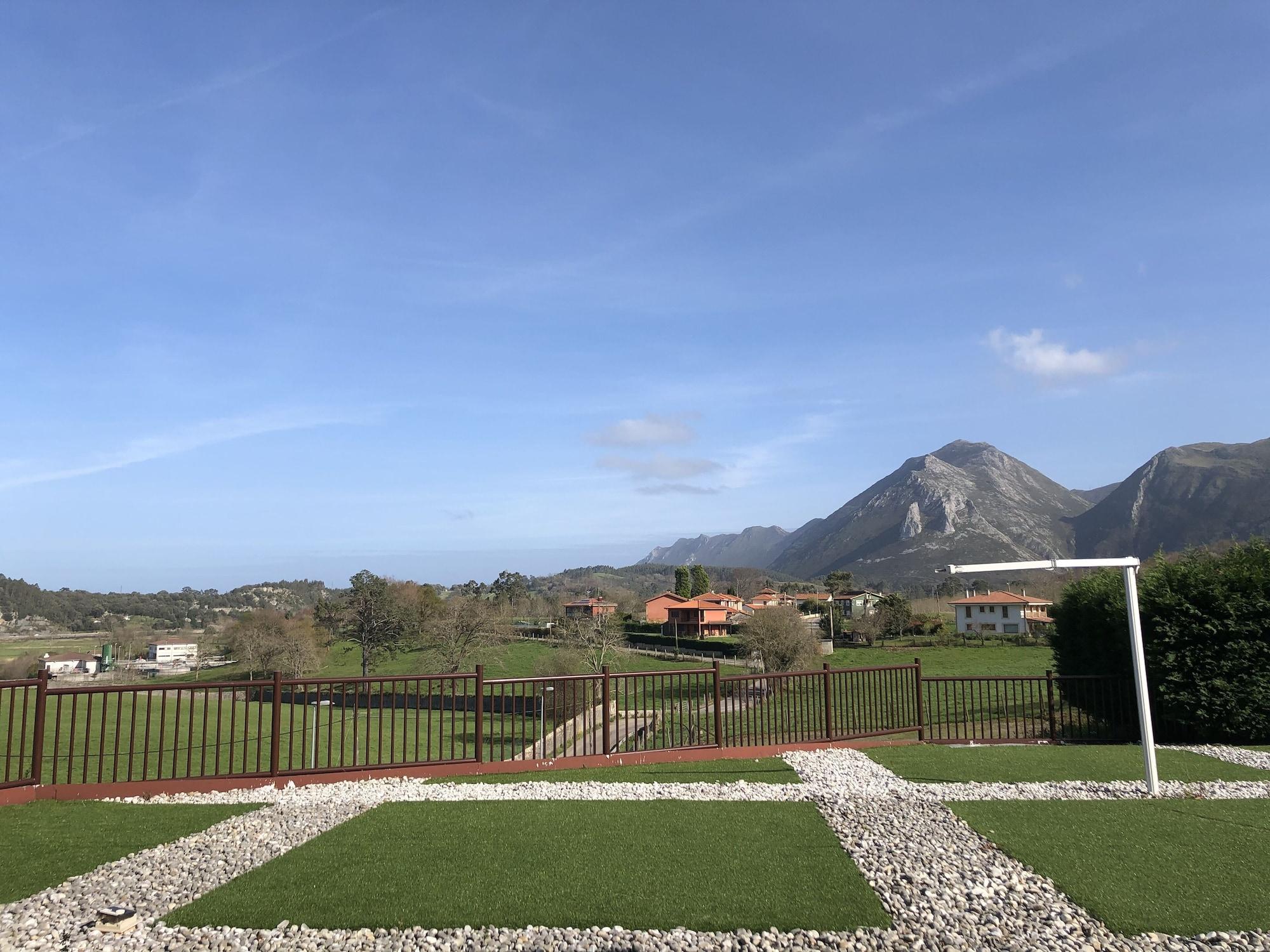 La Piconera Hotel & Spa Sardalla Buitenkant foto