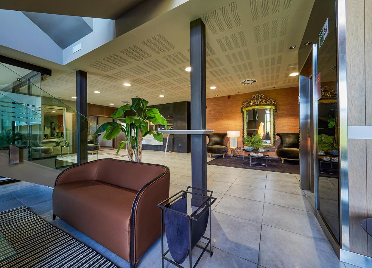 La Piconera Hotel & Spa Sardalla Buitenkant foto
