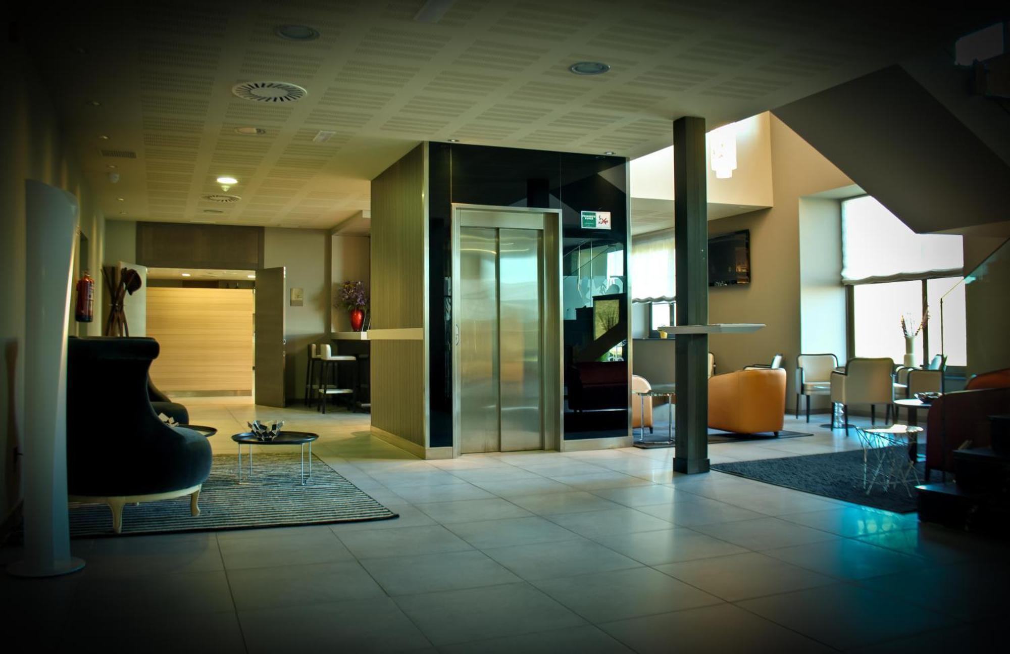 La Piconera Hotel & Spa Sardalla Buitenkant foto