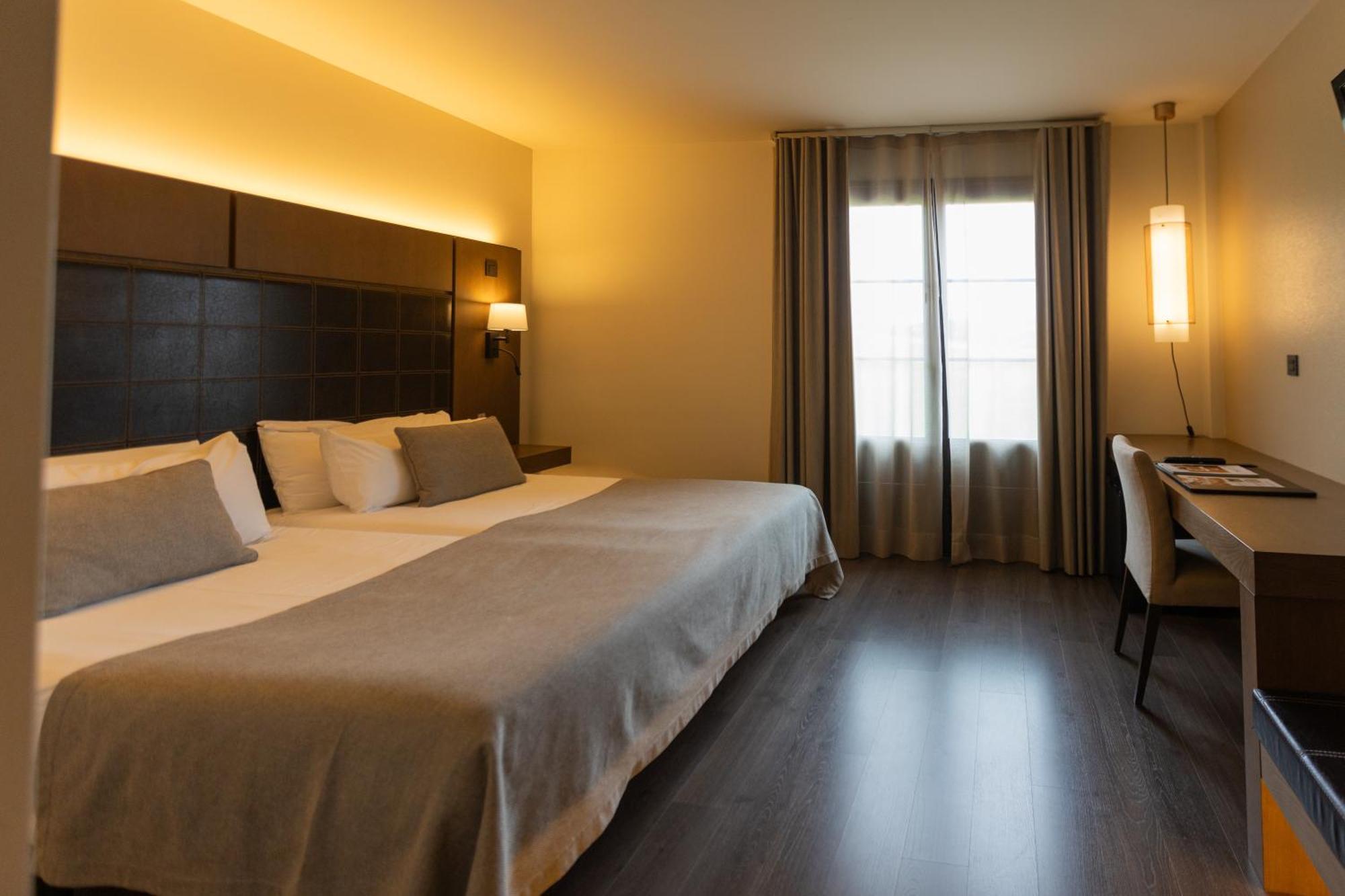 La Piconera Hotel & Spa Sardalla Buitenkant foto