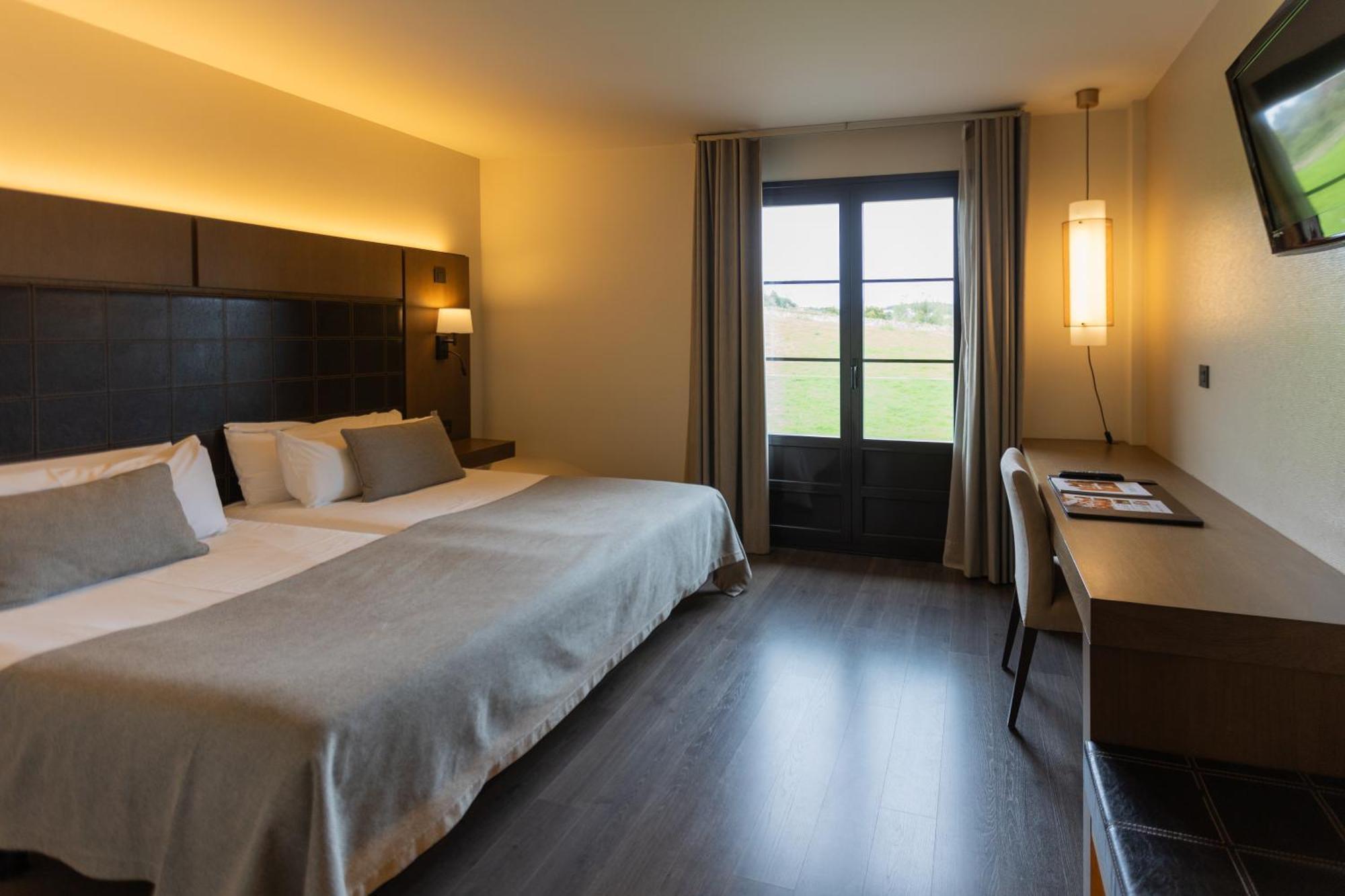 La Piconera Hotel & Spa Sardalla Buitenkant foto